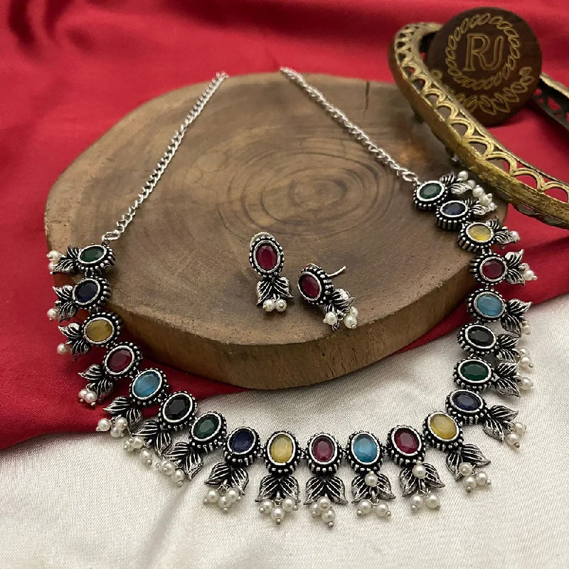 Women’s statement pendant necklaces-FS Collection Oxidised Plated Pota Stone And Pearls Necklace Set