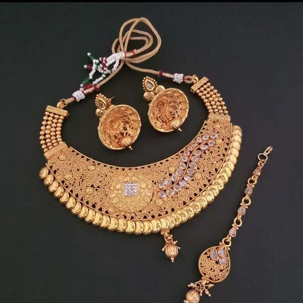 Women’s friendship necklaces-Darshana Jewels AD Stone Copper Necklace Set With Maang Tikka - FAP0141