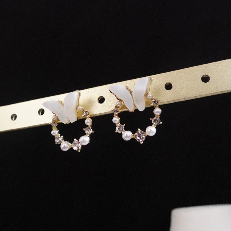 Women’s minimal stud earrings-Pearl Butterfly Earrings