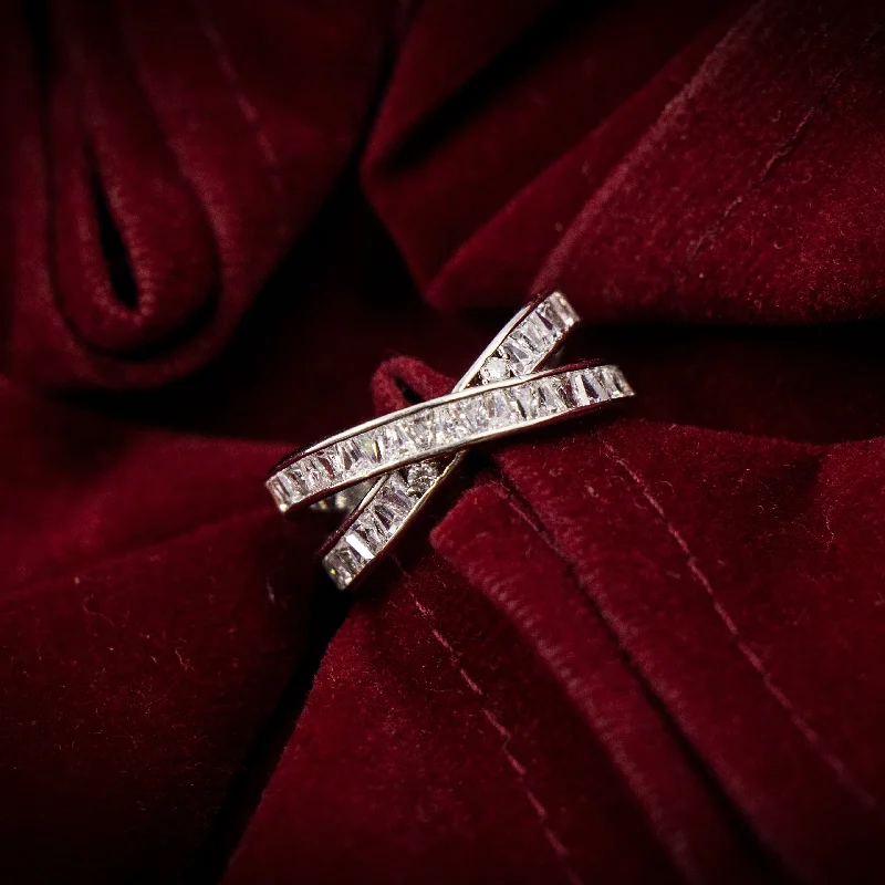 Women’s luxury diamond rings-Nipura Infinity Bold