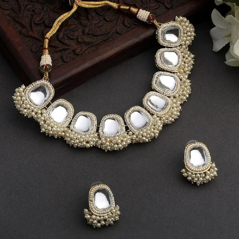 Women’s stylish necklaces-Lucentarts Jewellery Gold Plated Kundan Stone And Pearls Choker Necklace Set