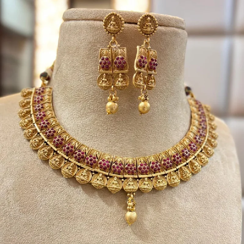 Women’s vintage necklaces-Jewel Addiction Gold Plated Pota Stone And Pearls Temple Necklace Set