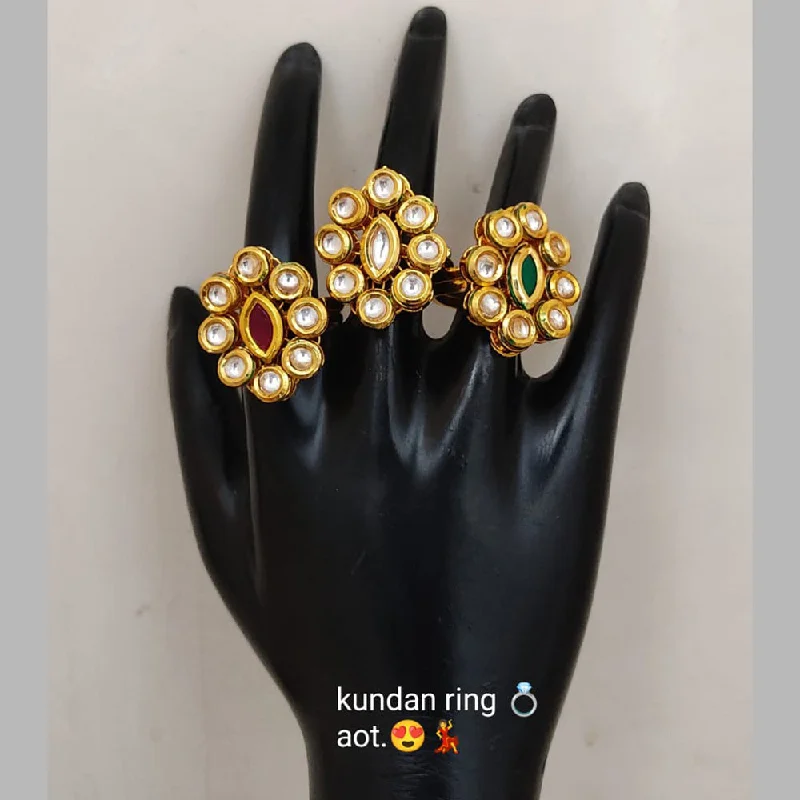 Women’s carved rings-Lucentarts Jewellery Gold Plated Kundan Stone Rings